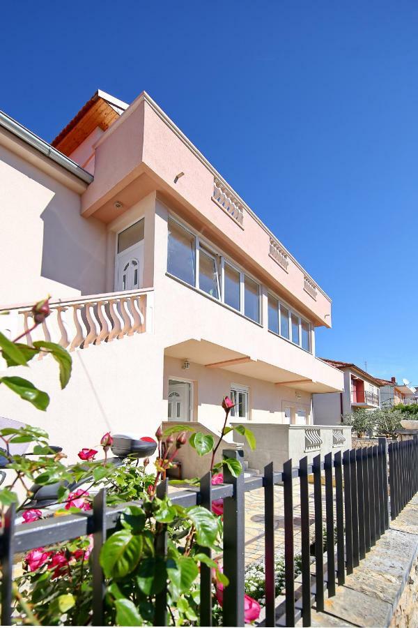 Apartment Nela Zadar Extérieur photo