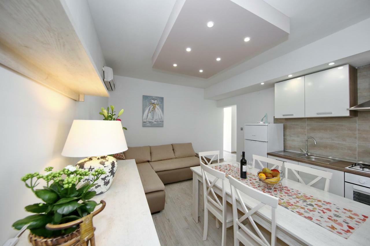 Apartment Nela Zadar Extérieur photo